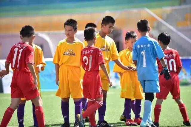欧冠-图拉姆制胜劳塔罗中柱 国际米兰1-0本菲卡